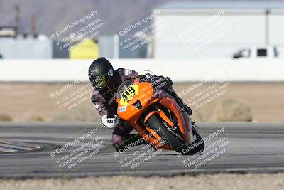 media/Jan-15-2026-Racers Edge (Thu) [[dfebeb70ab]]/3-B Group/Session 1 Turn 15/